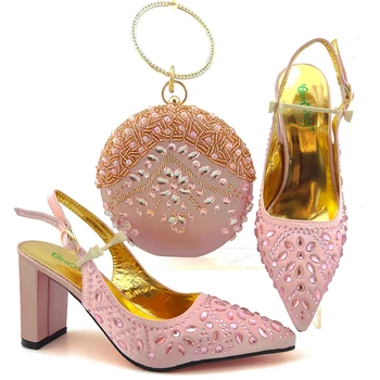 Moda de pedra de Strass Mulheres Sapatos E Saco de Correspondência Definir o Estilo italiano Bombas de Sapatos E Bolsa de Conjunto Para a Festa de Casamento na Cor Rosa