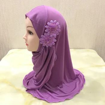 Sólida flores lenço de cabeça, crianças Interna caps para hijab de vestuário Islâmico envoltório de crianças muçulmanas hijab underscarf bonnet 2 a 7 anos