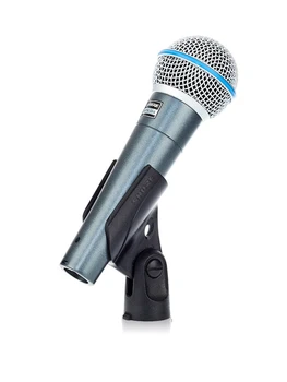 O Shure BETA58A live performance no palco microfone profissional dinâmico com fio microfone
